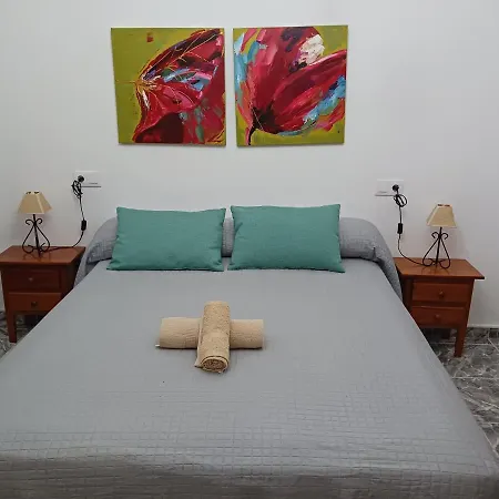 Holiday home Casa Los Abuelos *